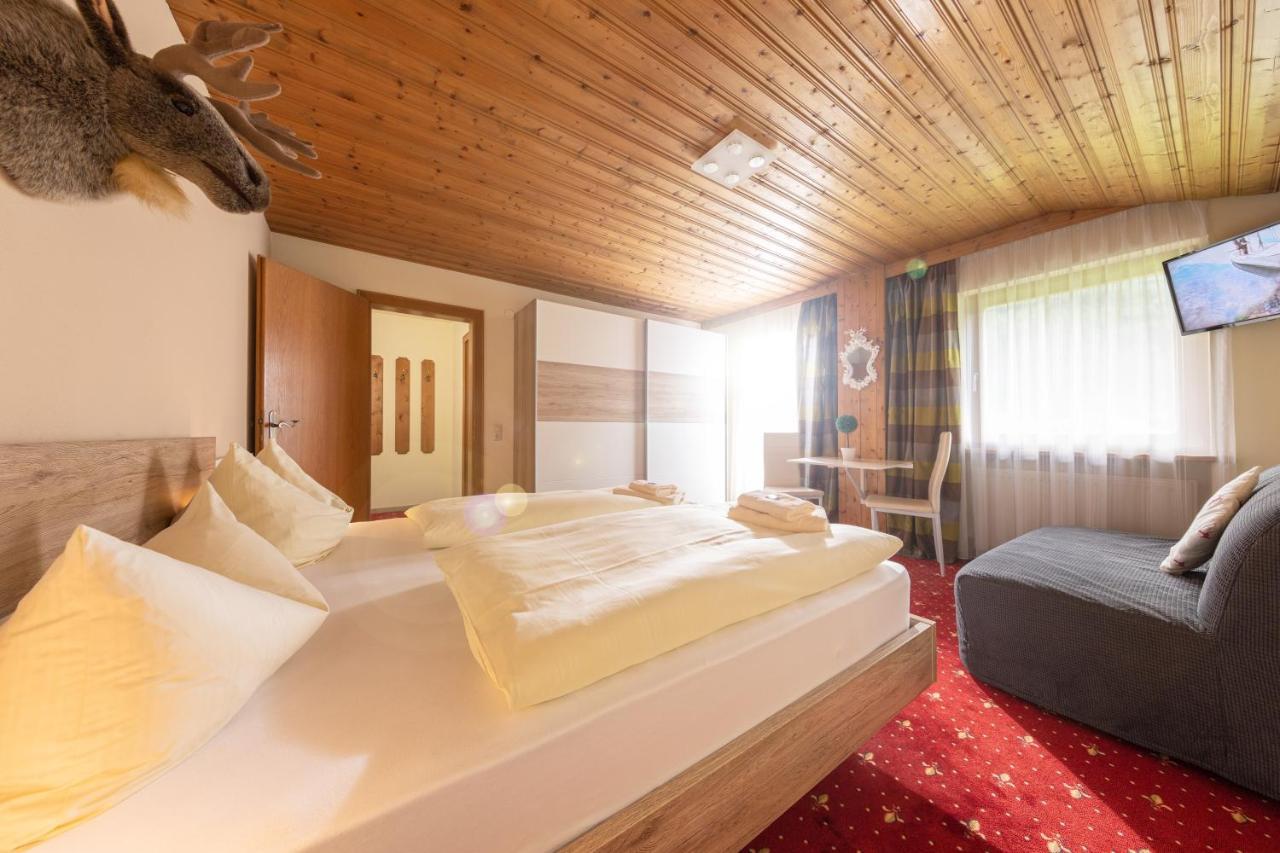 T3 Pension Wald Am Arlberg Bagian luar foto
