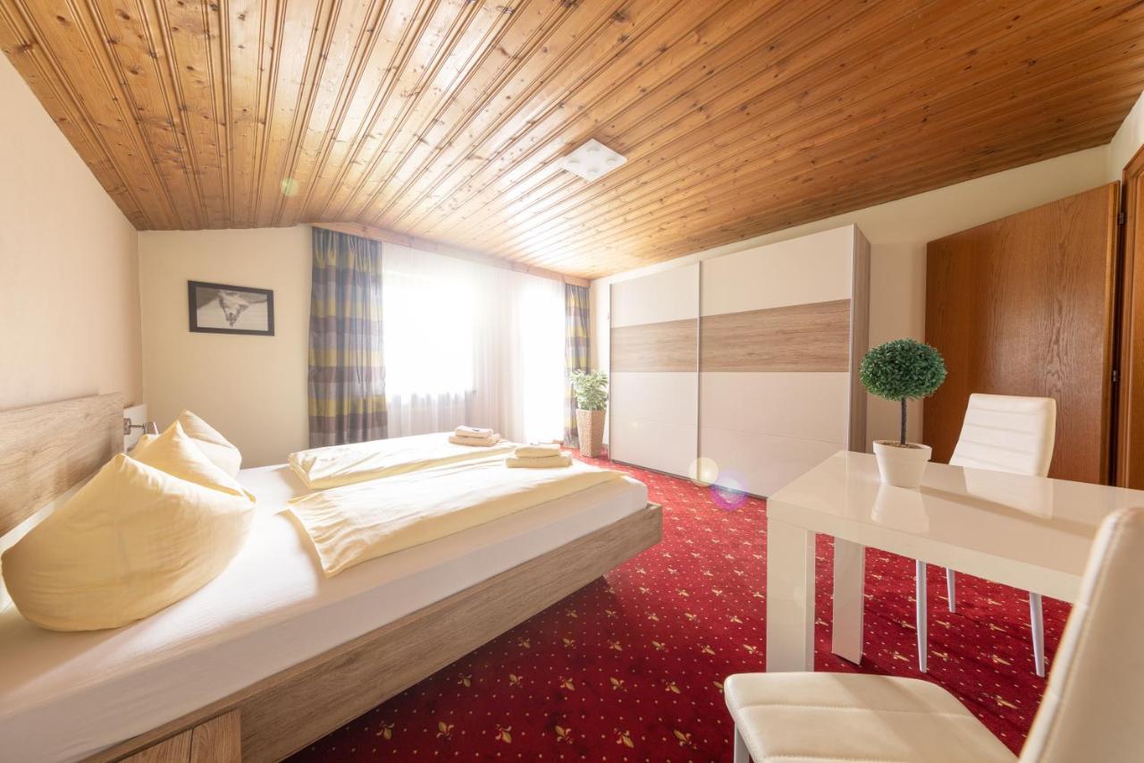 T3 Pension Wald Am Arlberg Bagian luar foto
